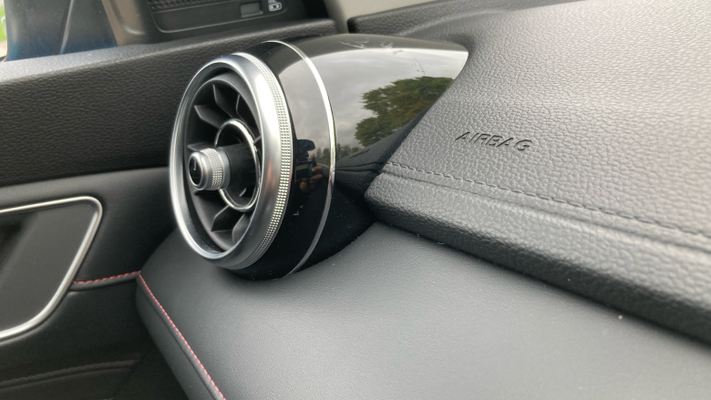 MG Hs 1.5 T-GDI Exclusive 5dr DCT Petrol Hatchback